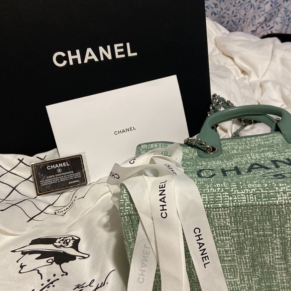 New Chanel canvas large green Bag Mixed Fibers & silver -Tone Metal .. - Picture 16 of 16